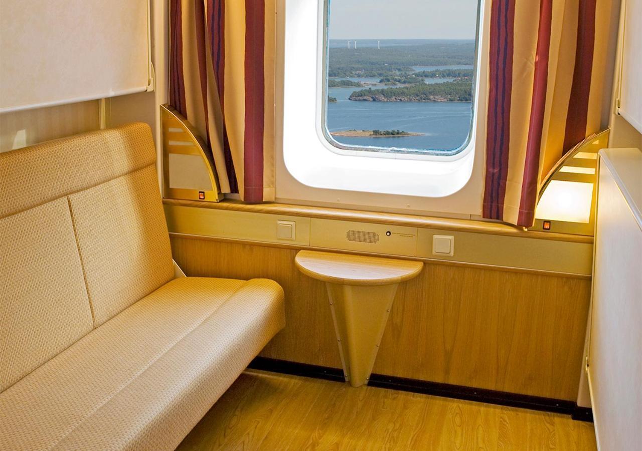 Viking Line Ferry Viking Cinderella - 2-Night Cruise Stockholm-Helsinki-Stockholm Hotel Værelse billede